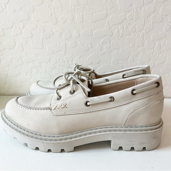 Boden Natural Chunky sole leather deck shoes NWT - Picture 4 of 11